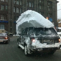 snowing-car